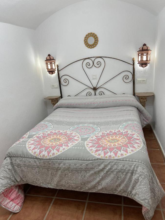 Cueva El Jaraiz Pension Guadix Buitenkant foto